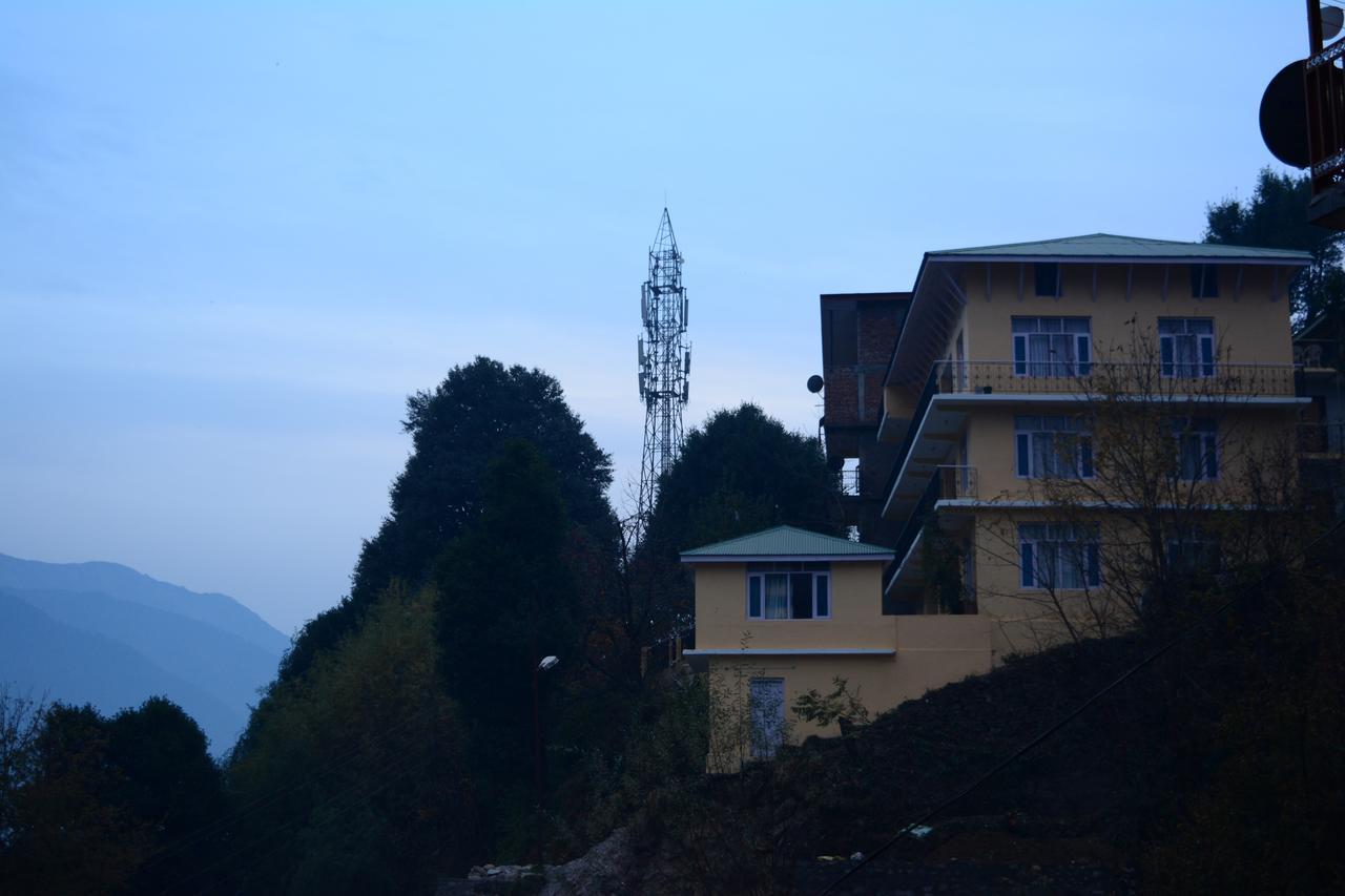 马拉里Ambika Bliss住宿加早餐旅馆 外观 照片